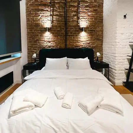 Chic Loft Heart Of